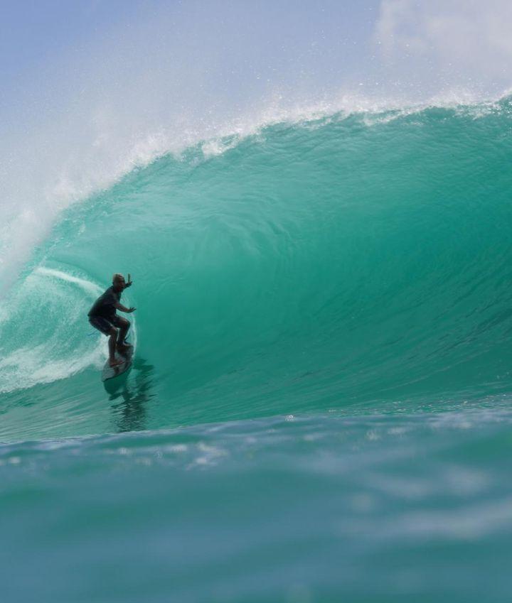 host with I NYOMAN DONI TATA PRADITYA