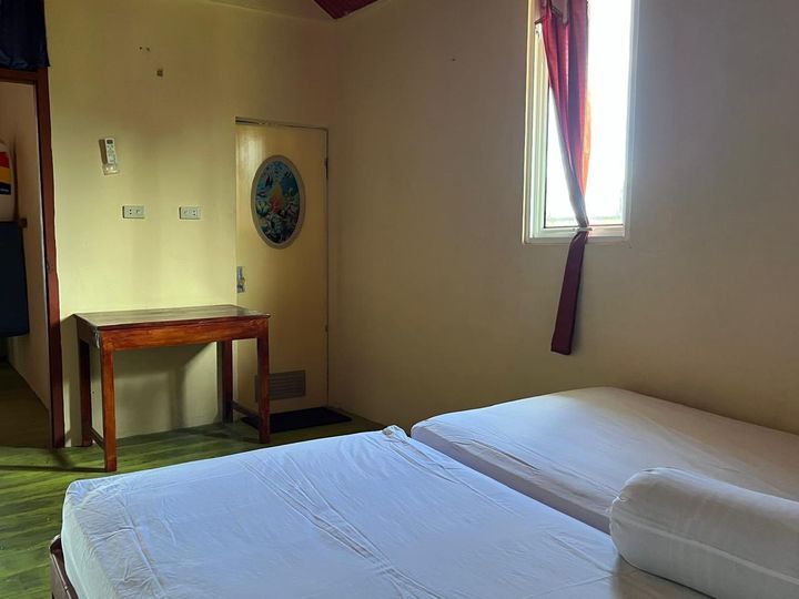 1 private room 2 beds